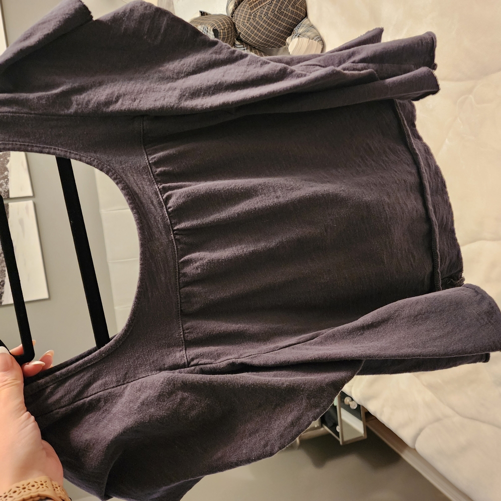 American Eagle Dark Gray Short Sleeve Top
